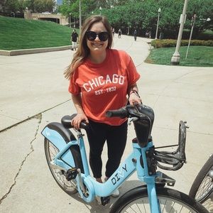 Meet your Posher, Lauren